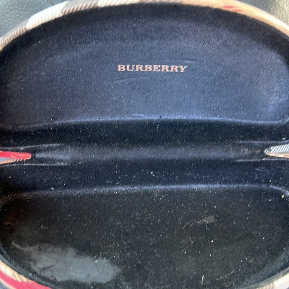 Burberry SUNGLASS CASE - Picture 4 of 4
